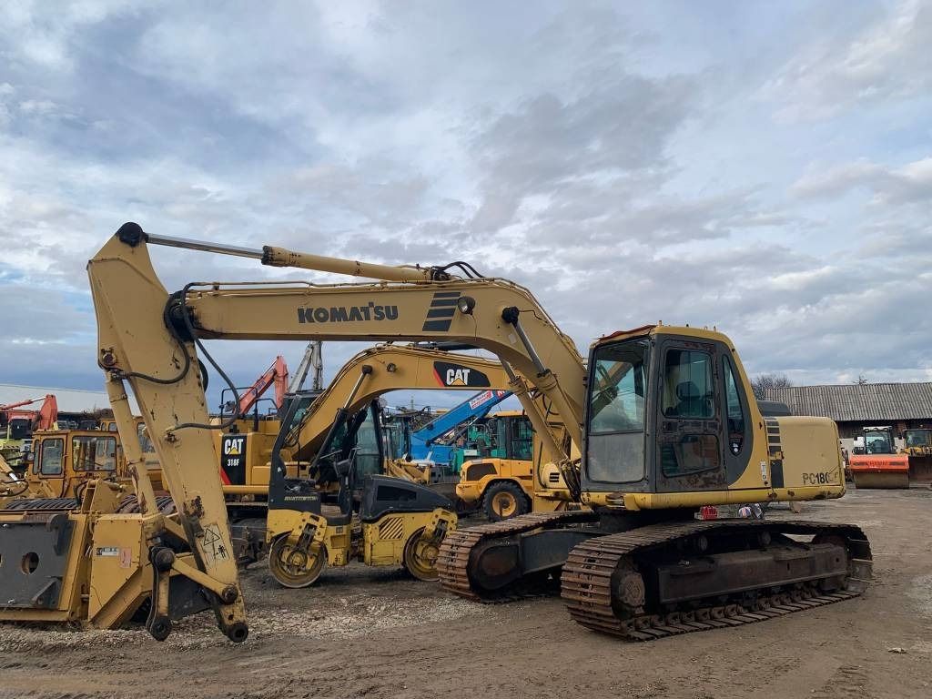 1998 Komatsu PC180LC-6K crawler excavator, side view