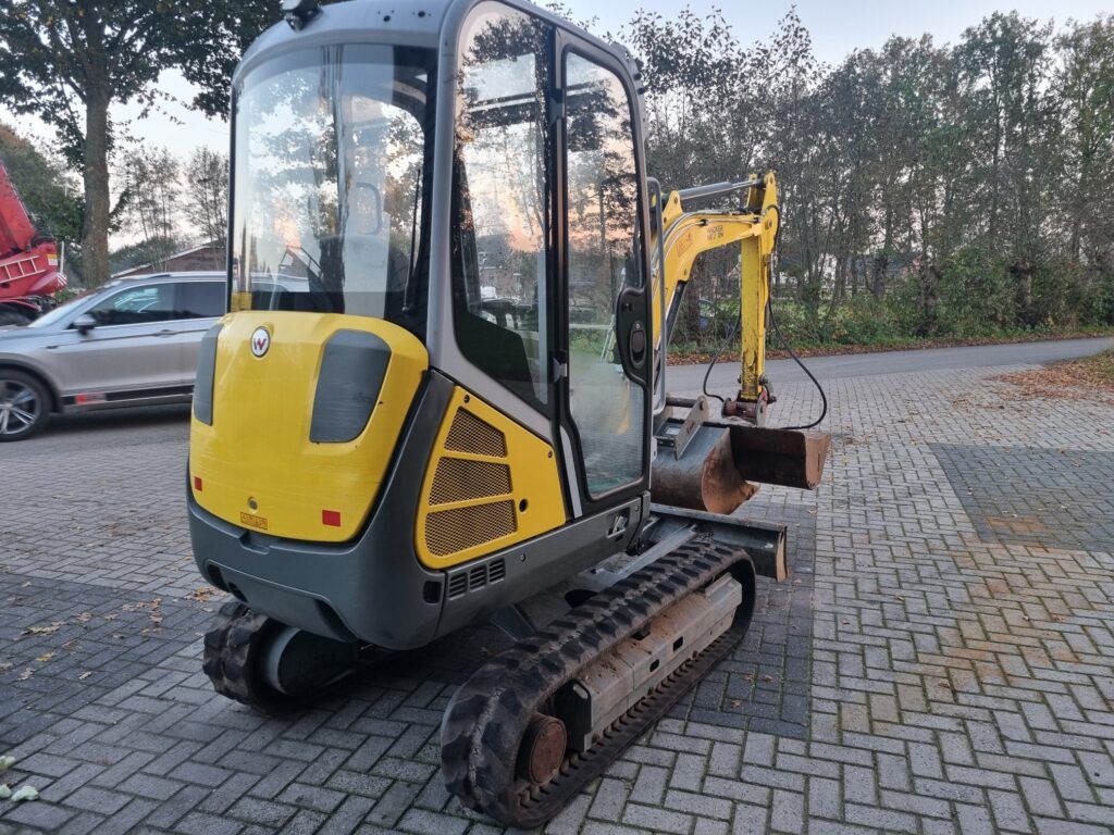 2020 Wacker Neuson ET24 mini excavator, rear three-quarter view 2020 Wacker Neuson ET24 mini excavator, rear three-quarter view