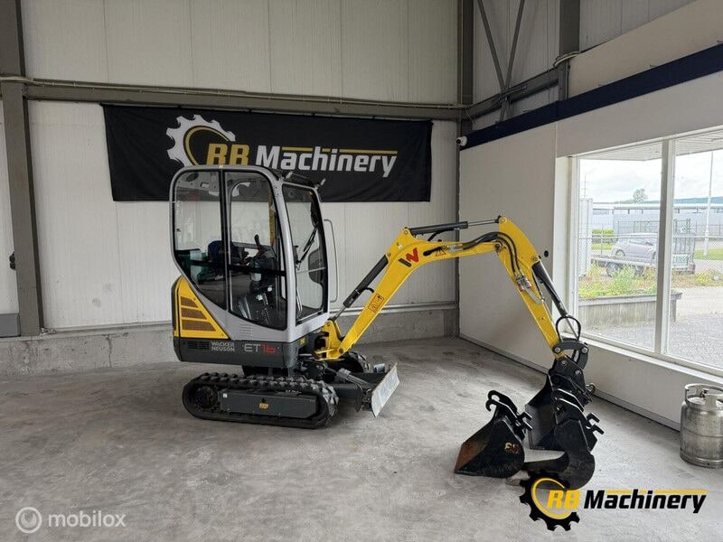 2022 Wacker Neuson ET16 mini excavator, side view 2022 Wacker Neuson ET16 mini excavator, side view
