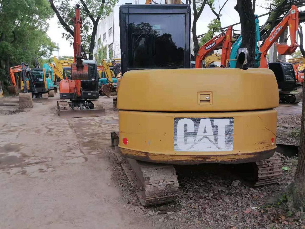 2022 Caterpillar 306E2 excavator rear view 2022 Caterpillar 306E2 excavator rear view