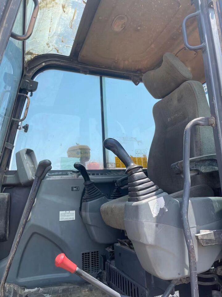 2023 Doosan DX55 mini excavator interior view 2023 Doosan DX55 mini excavator interior view