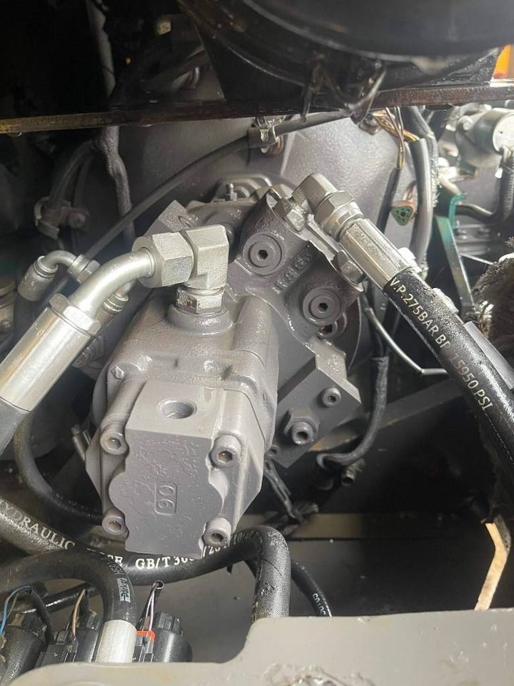 2023 Volvo EC60D mini excavator hydraulic pump detail 2023 Volvo EC60D mini excavator hydraulic pump detail