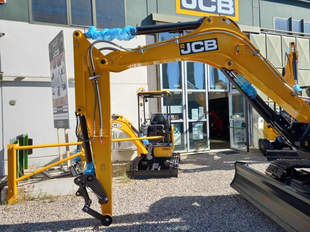 2023 JCB 90Z-2 mini excavator boom and arm detail 2023 JCB 90Z-2 mini excavator boom and arm detail