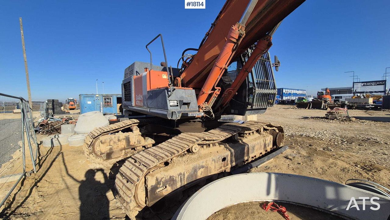 2008 Hitachi Zaxis 470LCH crawler excavator, side view 2008 Hitachi Zaxis 470LCH crawler excavator, side view