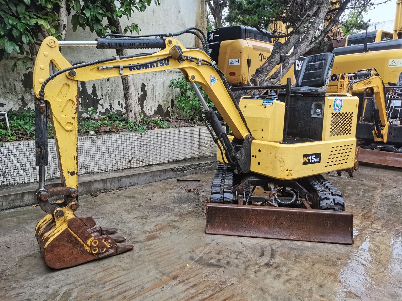 2012 Komatsu PC15MR mini excavator, side view 2012 Komatsu PC15MR mini excavator, side view