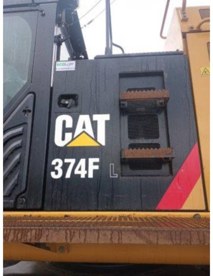 2019 Caterpillar 374FL crawler excavator side panel detail 2019 Caterpillar 374FL crawler excavator side panel detail