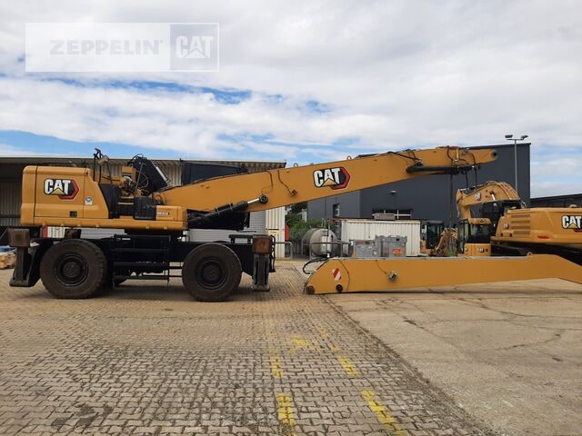 2022 Caterpillar MH3040-07A material handler, side view
