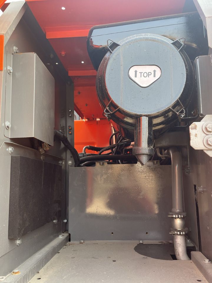 2025 Hitachi ZX210 crawler excavator engine compartment detail 2025 Hitachi ZX210 crawler excavator engine compartment detail
