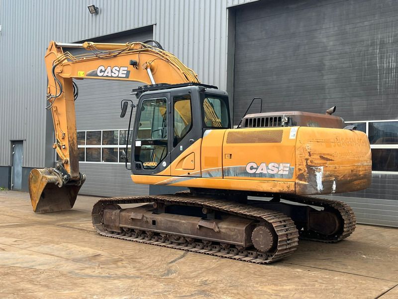 2011 CASE CX250C crawler excavator, side view