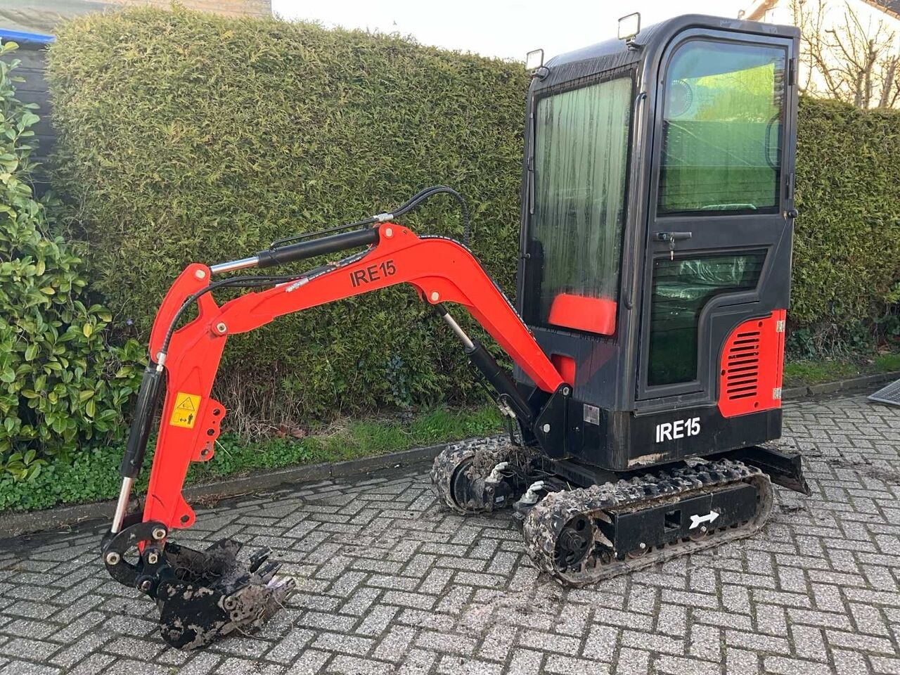 2025 IRE 15 mini excavator, side view 2025 IRE 15 mini excavator, side view