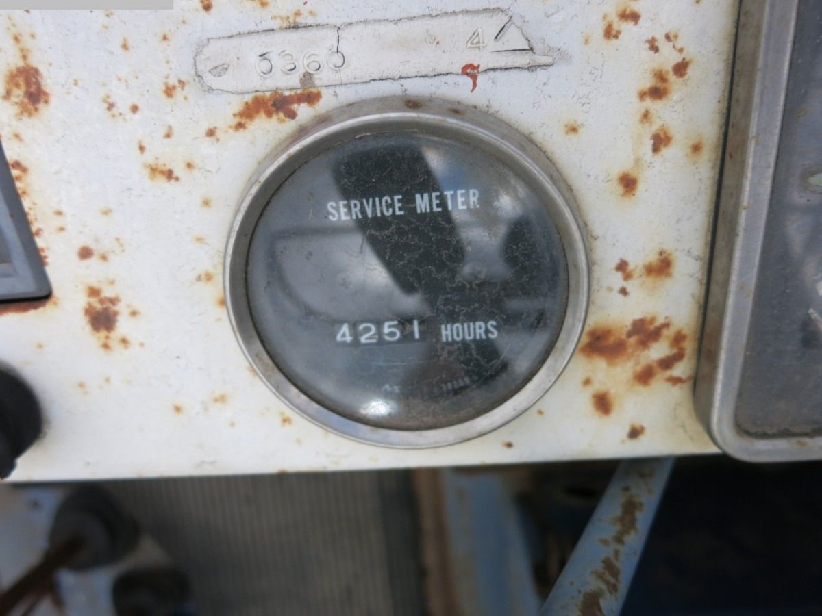 Hitachi EX26 Mini Excavator service meter detail Hitachi EX26 Mini Excavator service meter detail