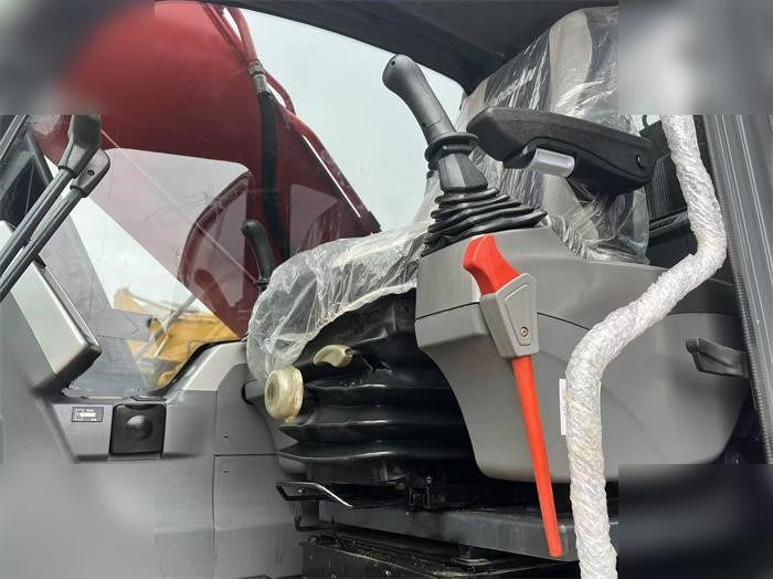 2024 Doosan DX225LCA crawler excavator interior cab view 2024 Doosan DX225LCA crawler excavator interior cab view