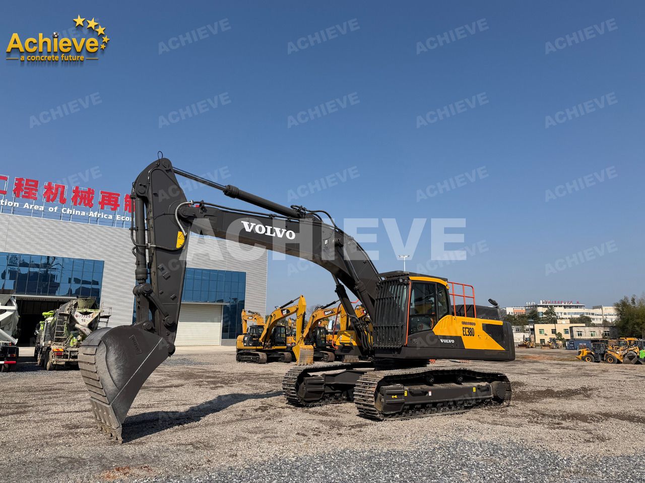 2025 Volvo EC380 crawler excavator side view 2025 Volvo EC380 crawler excavator side view