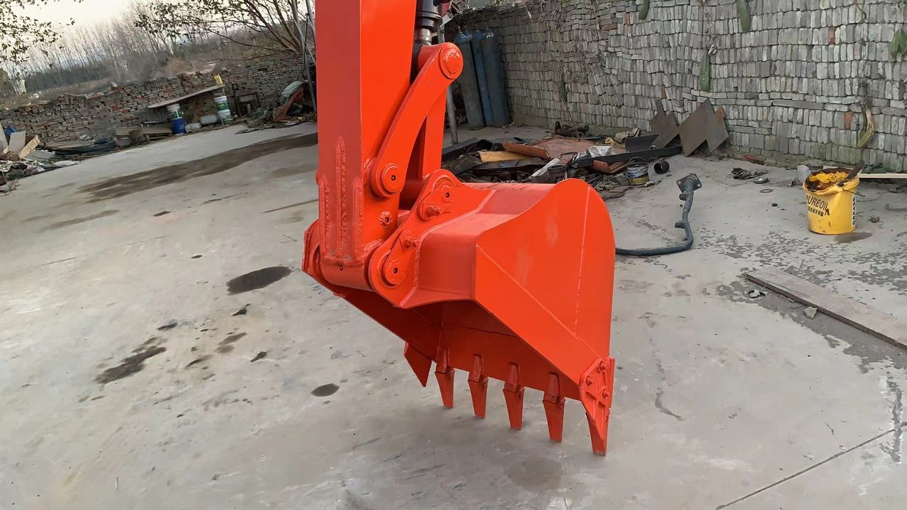 2024 Kubota KX183 mini excavator bucket detail 2024 Kubota KX183 mini excavator bucket detail