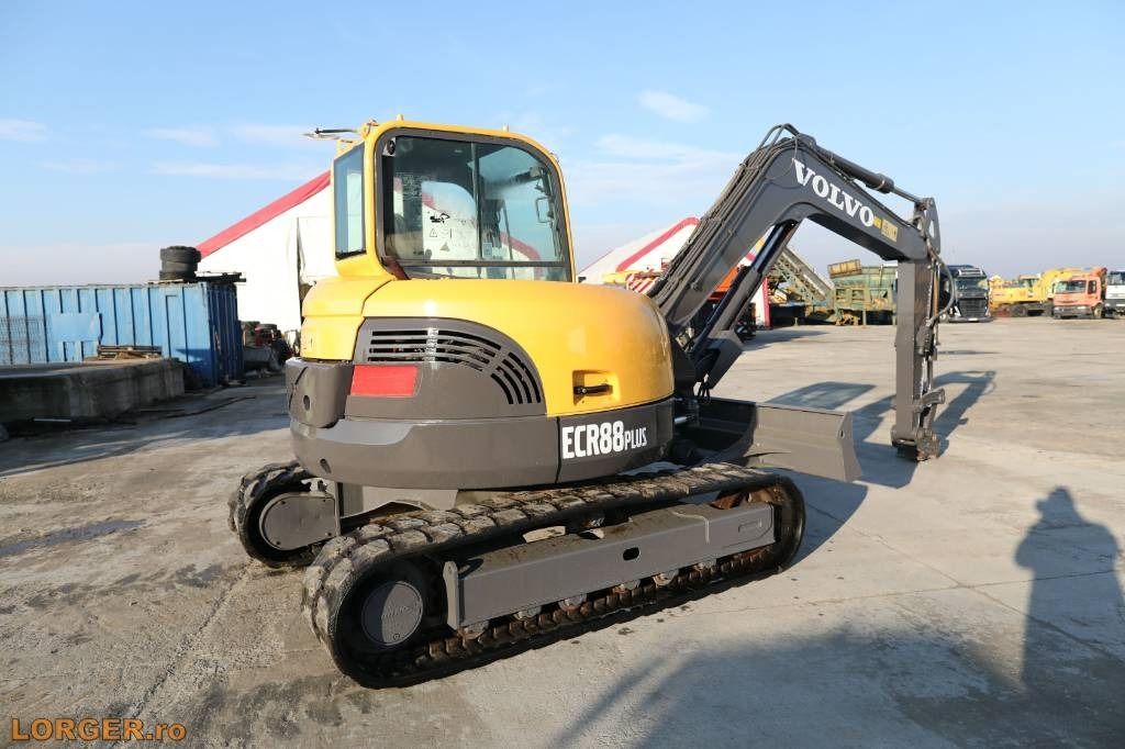 2010 Volvo ECR88 PLUS mini excavator, rear three-quarter view 2010 Volvo ECR88 PLUS mini excavator, rear three-quarter view