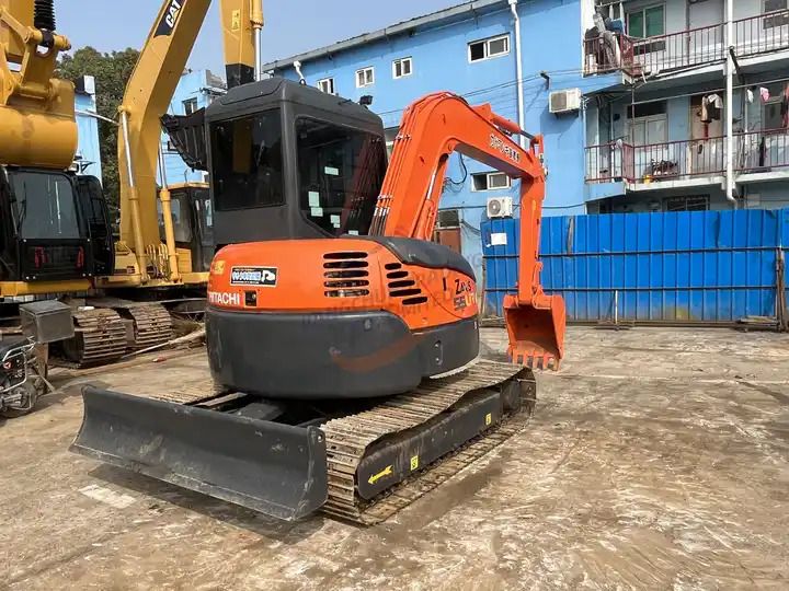 Escavatore Cingolato Hitachi ZX55 2020
