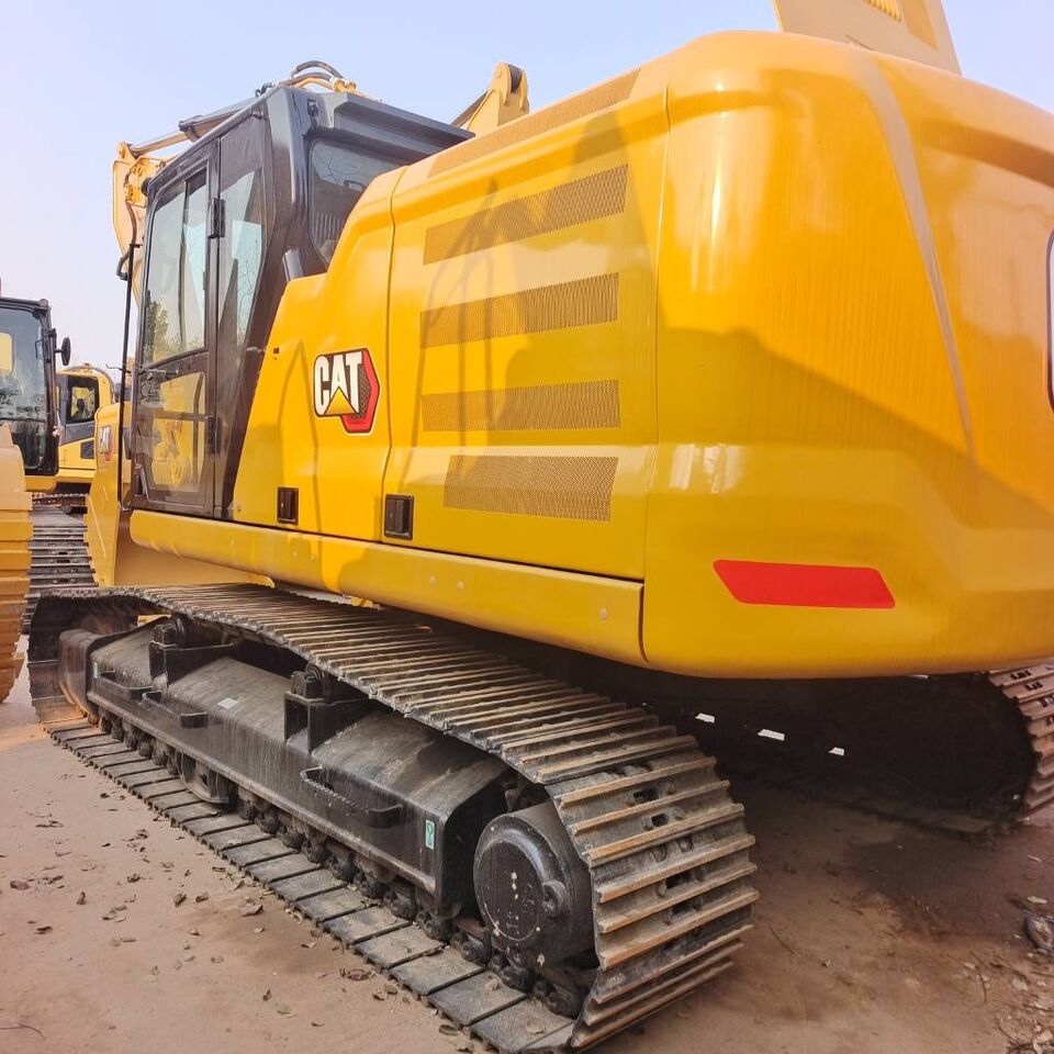 2024 Caterpillar 326GC crawler excavator, rear three-quarter view 2024 Caterpillar 326GC crawler excavator, rear three-quarter view