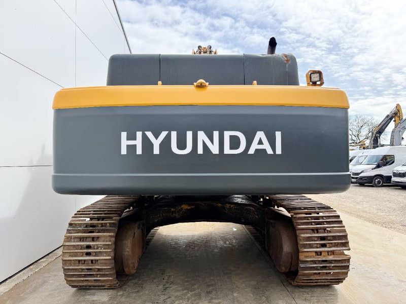 2014 Hyundai R430LC crawler excavator, rear view 2014 Hyundai R430LC crawler excavator, rear view
