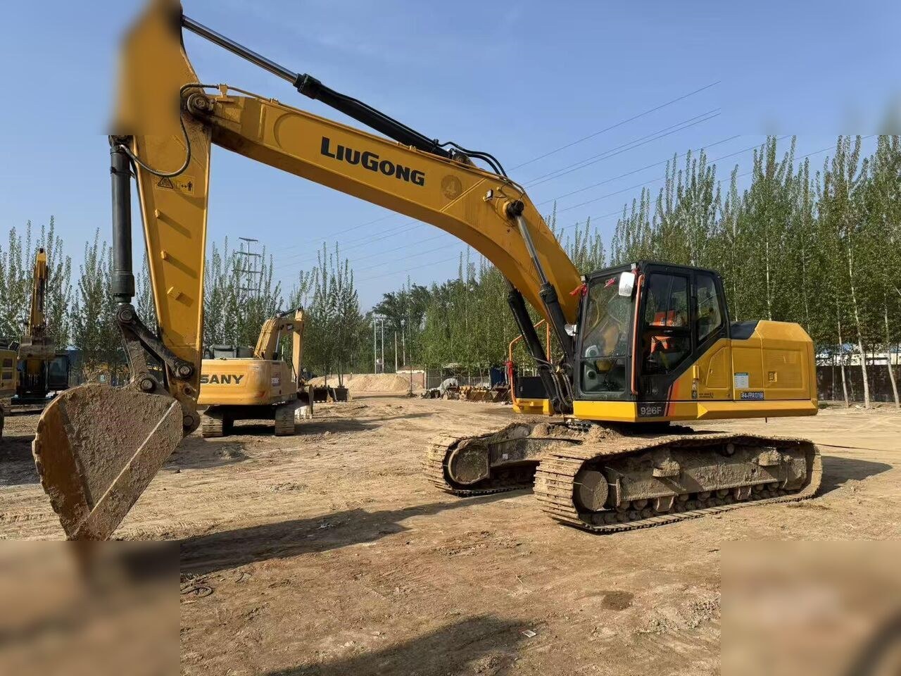 2024 LiuGong 926F crawler excavator, side view 2024 LiuGong 926F crawler excavator, side view