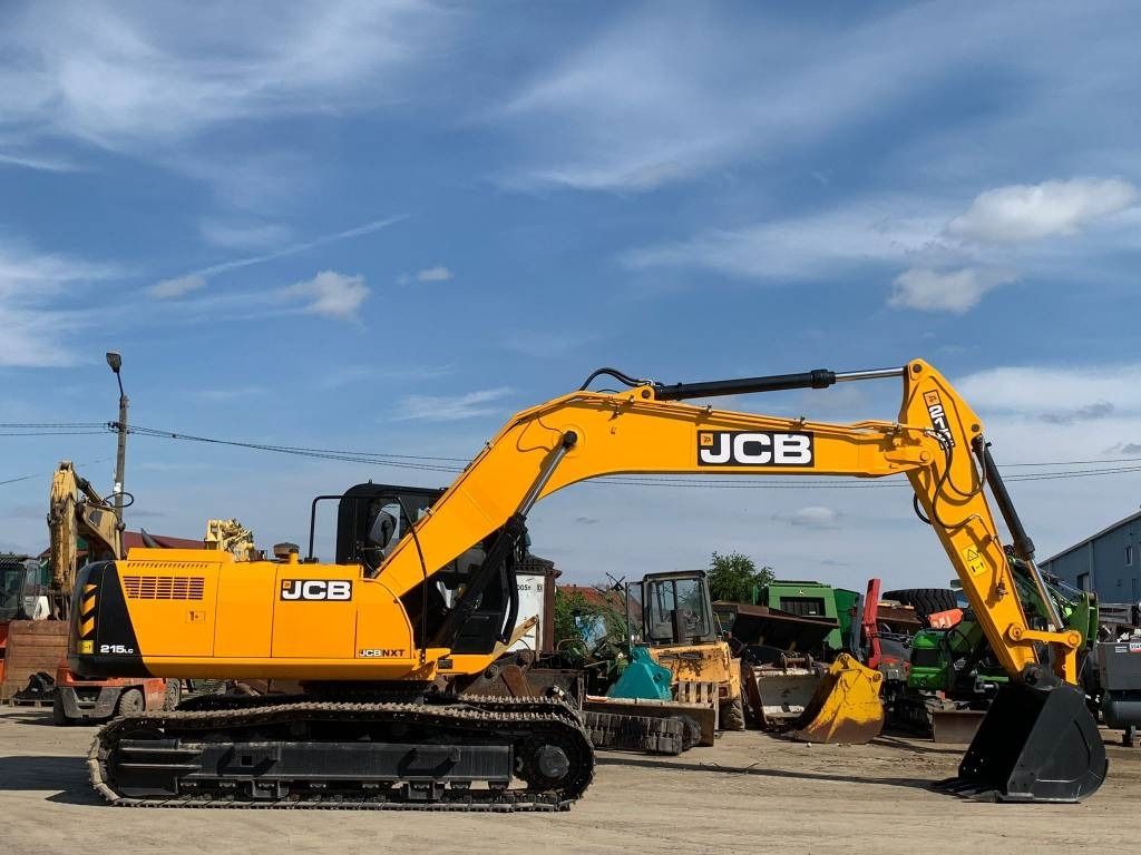 2023 JCB 215LC crawler excavator side view 2023 JCB 215LC crawler excavator side view