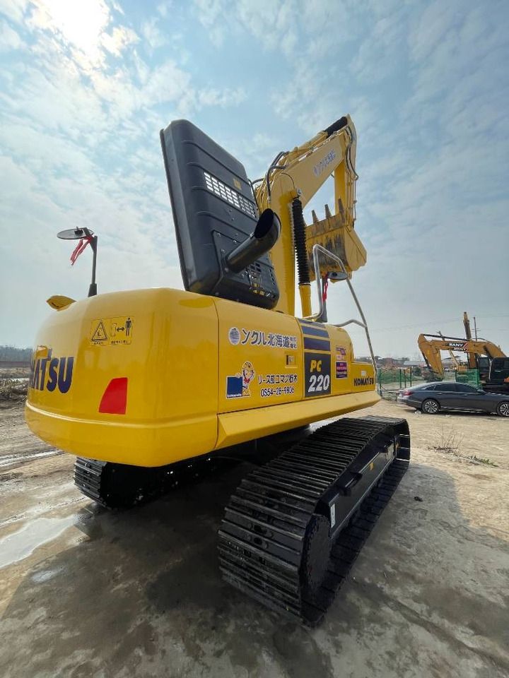 2024 Komatsu PC220 LC crawler excavator rear view