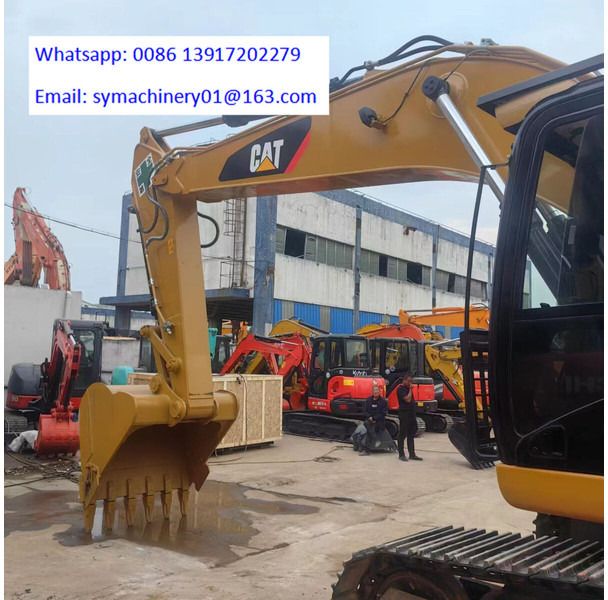 2024 Caterpillar 329D2 crawler excavator boom and bucket view