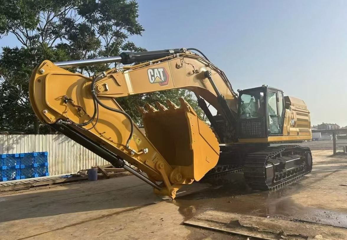 2022 Caterpillar 349 crawler excavator, side profile view 2022 Caterpillar 349 crawler excavator, side profile view