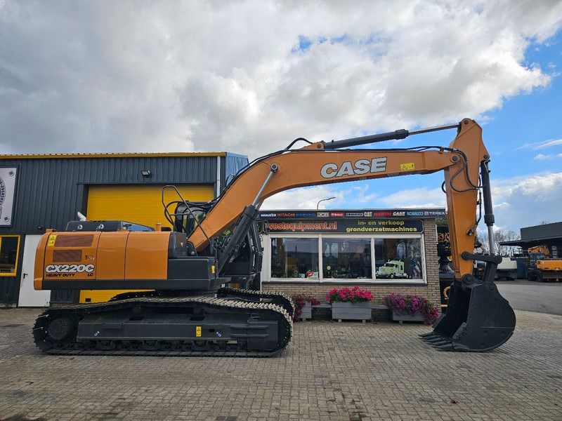2025 CASE CX220C crawler excavator side view 2025 CASE CX220C crawler excavator side view