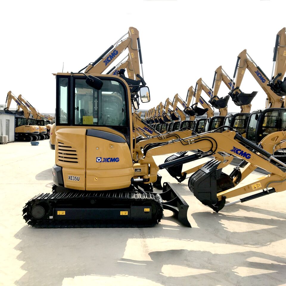 2026 XCMG XE35U mini excavator side view 2026 XCMG XE35U mini excavator side view