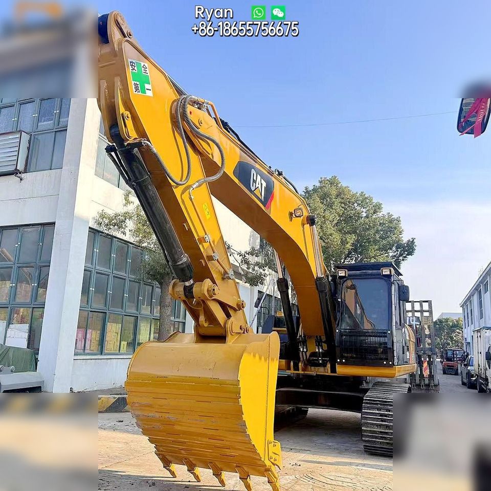 2020 Caterpillar 329D2 crawler excavator, front three-quarter view 2020 Caterpillar 329D2 crawler excavator, front three-quarter view