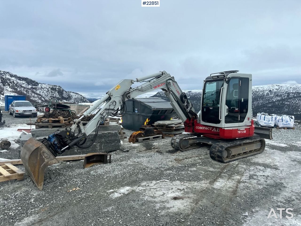2017 Takeuchi TB153FR mini excavator side view 2017 Takeuchi TB153FR mini excavator side view