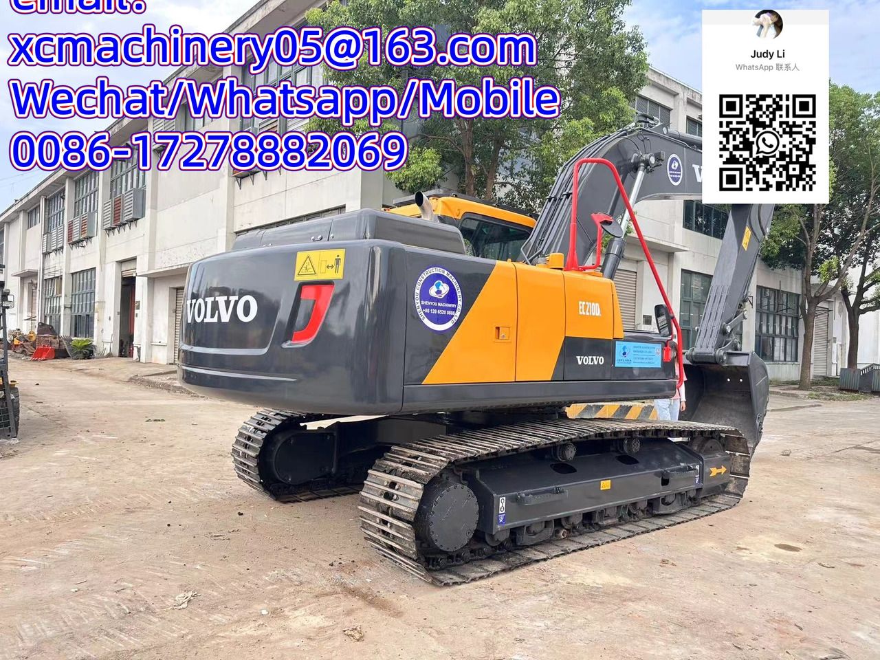 2022 Volvo EC210DL crawler excavator rear three-quarter view 2022 Volvo EC210DL crawler excavator rear three-quarter view