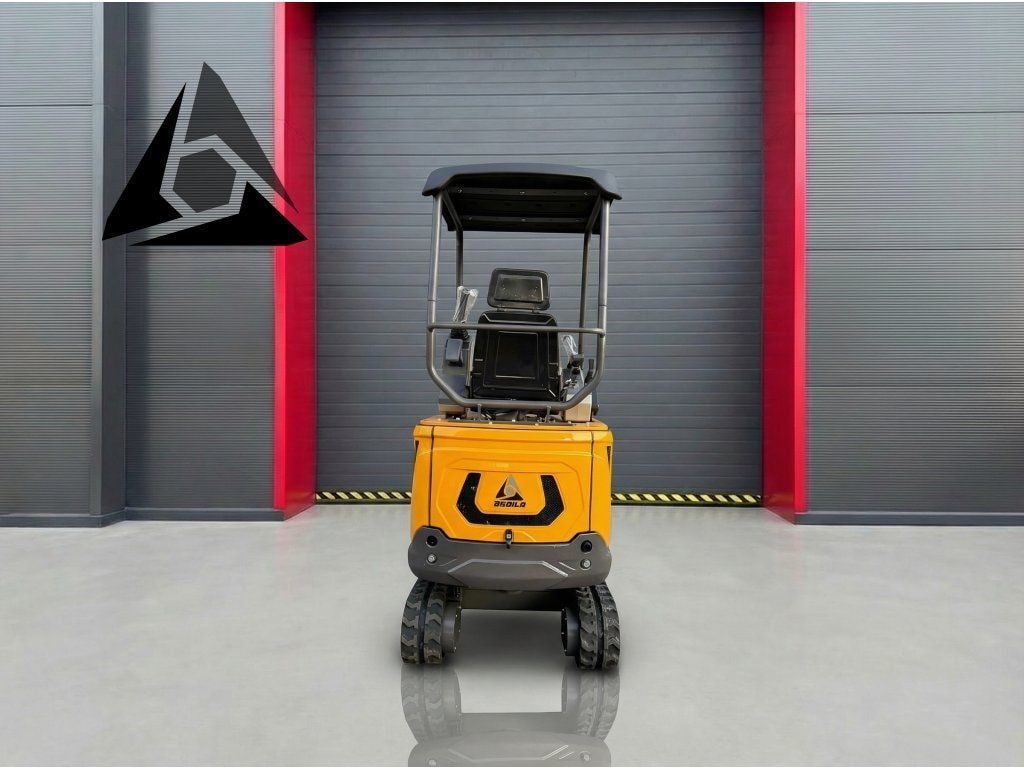 2026 Gorila G-16SE I PRO mini excavator, rear view 2026 Gorila G-16SE I PRO mini excavator, rear view