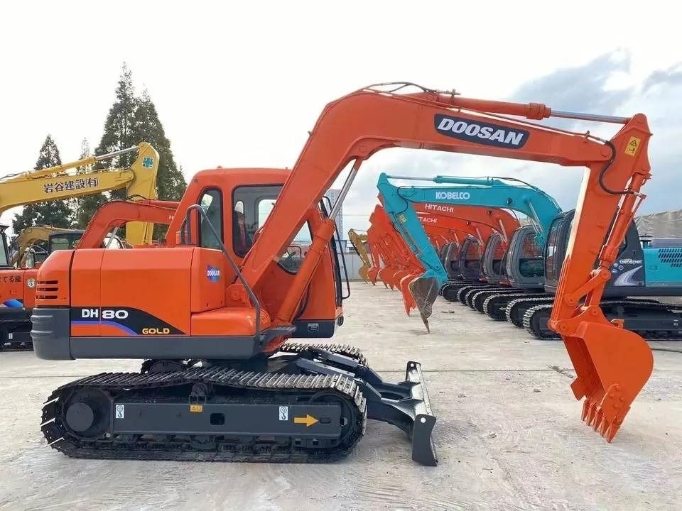 2023 Doosan DH80 mini excavator, side profile view 2023 Doosan DH80 mini excavator, side profile view