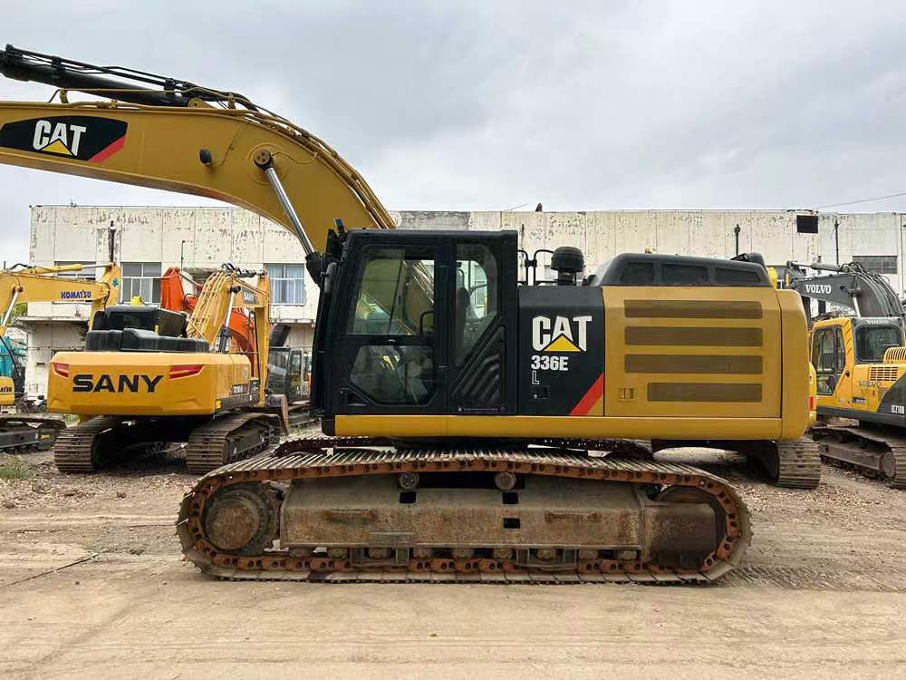 2022 Caterpillar 336E crawler excavator, side profile view