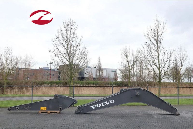 Volvo EC250E excavator boom and stick components Volvo EC250E excavator boom and stick components