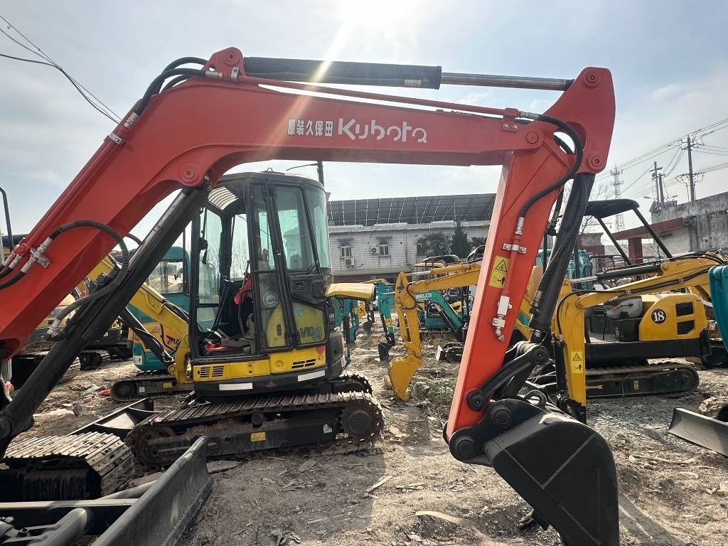 2023 Kubota U35 mini excavator side view 2023 Kubota U35 mini excavator side view