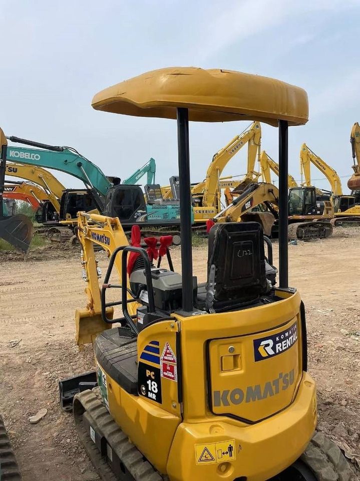 2020 Komatsu PC18MR mini excavator rear view 2020 Komatsu PC18MR mini excavator rear view