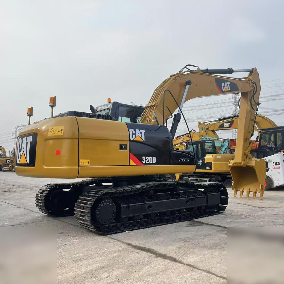 2024 Caterpillar 320D Raupenbagger, Ansicht von hinten dreiviertel 2024 Caterpillar 320D Raupenbagger, Ansicht von hinten dreiviertel