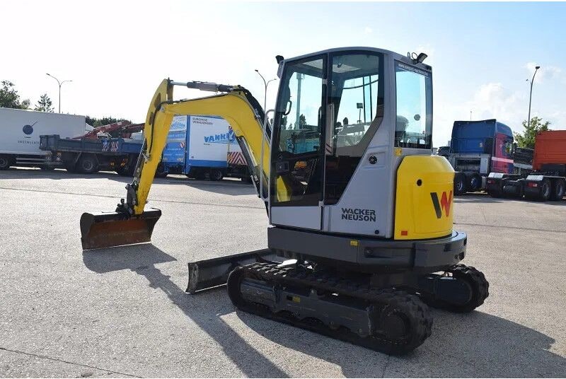2021 Wacker Neuson EZ36 mini excavator, rear three-quarter view 2021 Wacker Neuson EZ36 mini excavator, rear three-quarter view