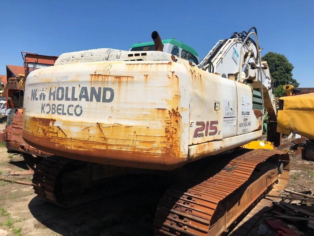 2006 New Holland E215B Pelle sur chenilles 2006 New Holland E215B Pelle sur chenilles