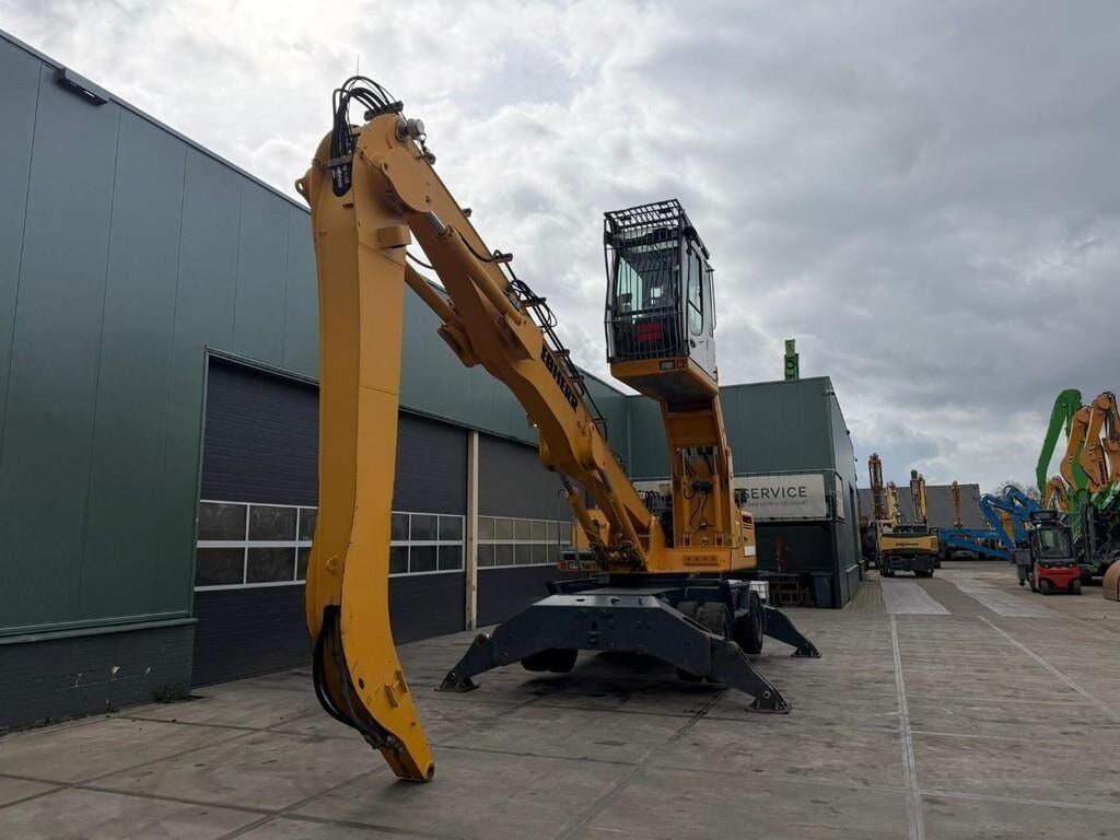 2012 Liebherr A904 C material handler, side profile view