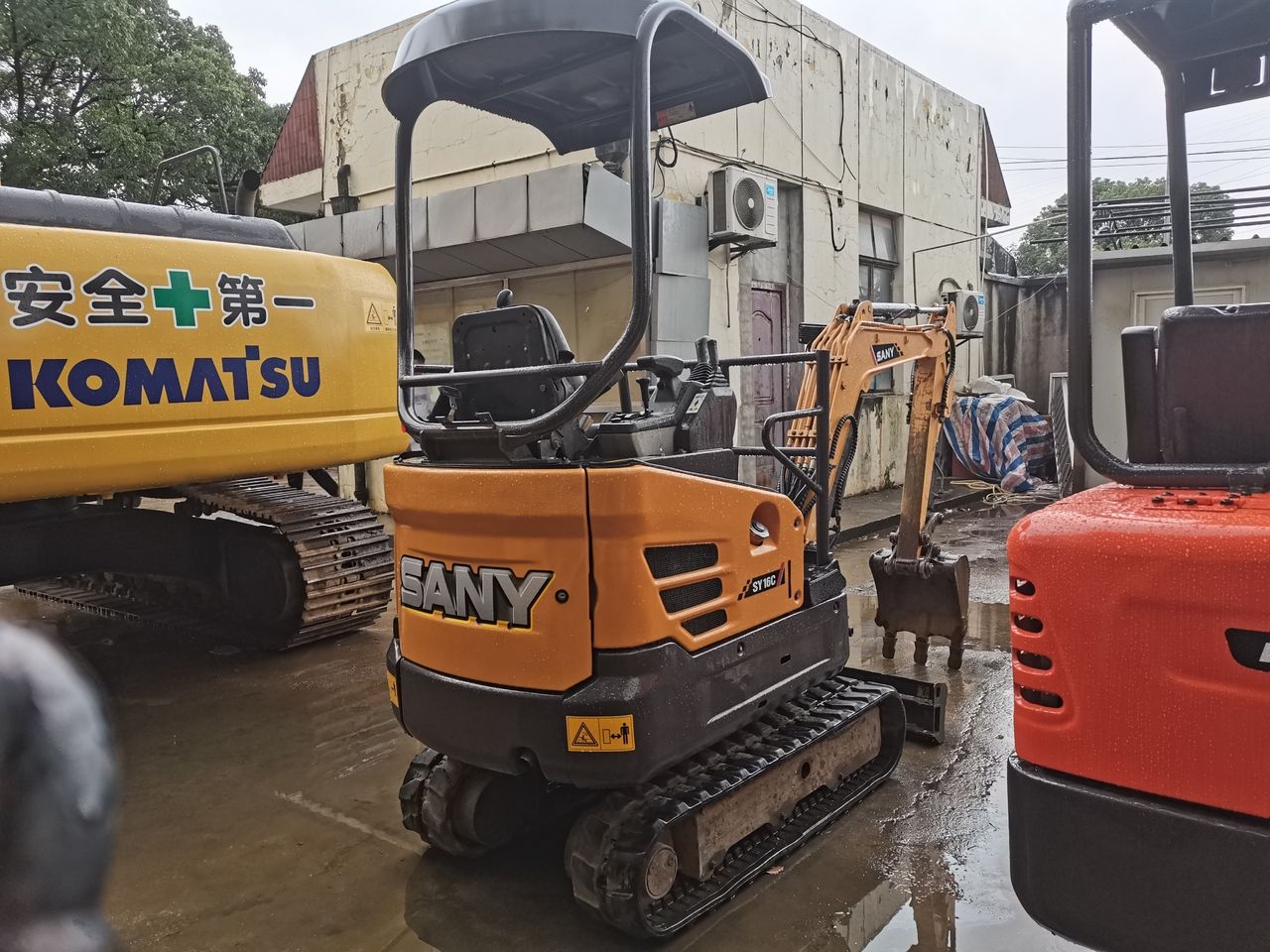2013 Sany SY16C mini excavator, rear three-quarter view