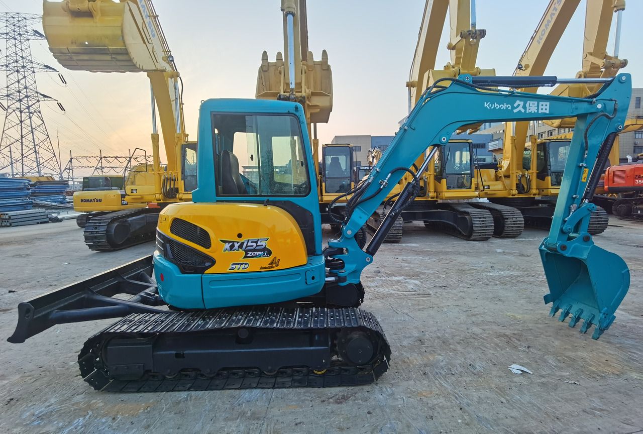 2022 Kubota KX155 mini excavator, side profile view 2022 Kubota KX155 mini excavator, side profile view