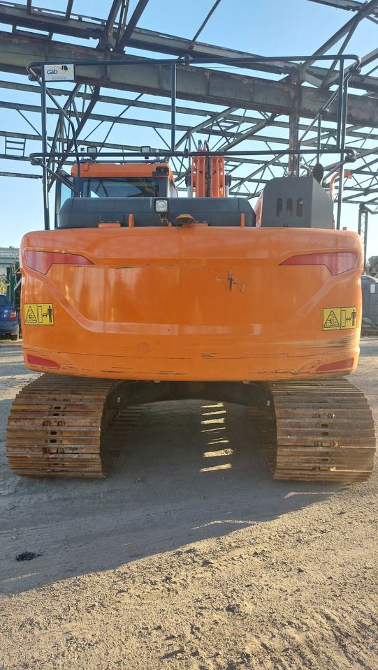 Doosan DX140LC-5 crawler excavator, rear view