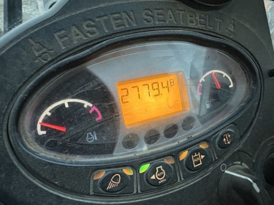 2016 Bobcat E35 Mini Excavator instrument cluster view 2016 Bobcat E35 Mini Excavator instrument cluster view