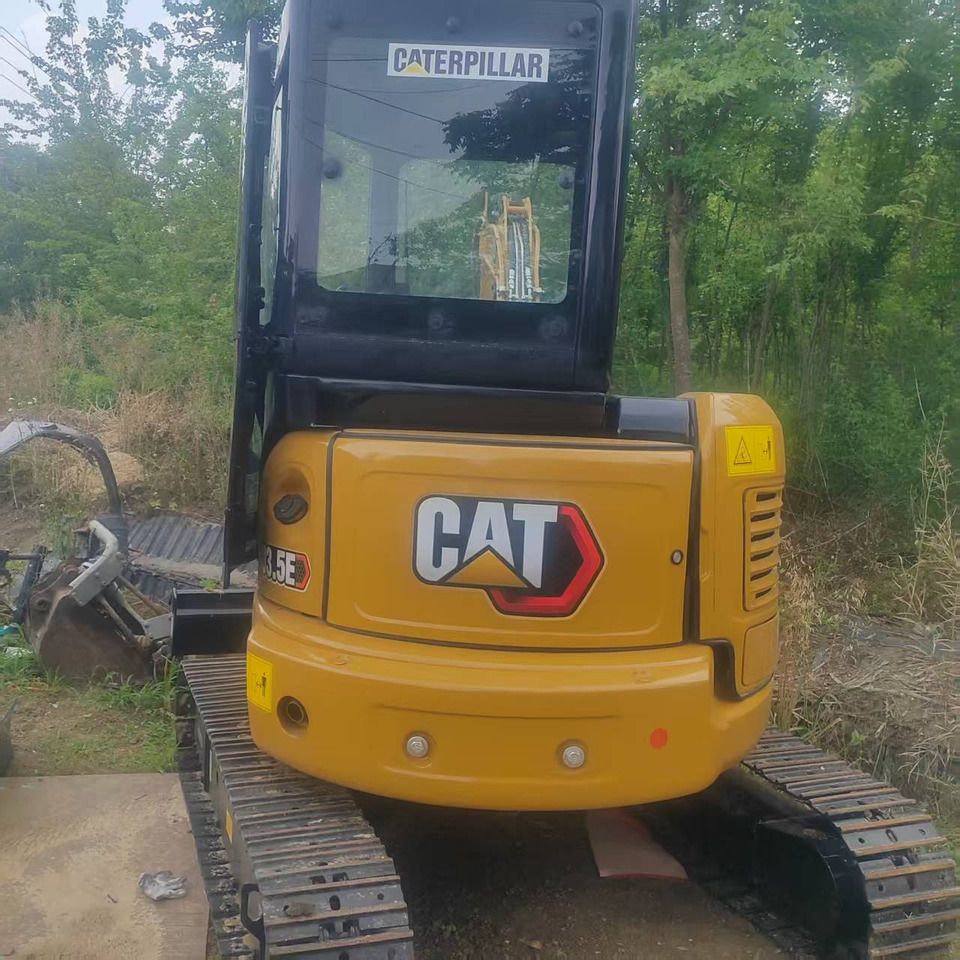 2021 Caterpillar 303.5 mini excavator rear view 2021 Caterpillar 303.5 mini excavator rear view