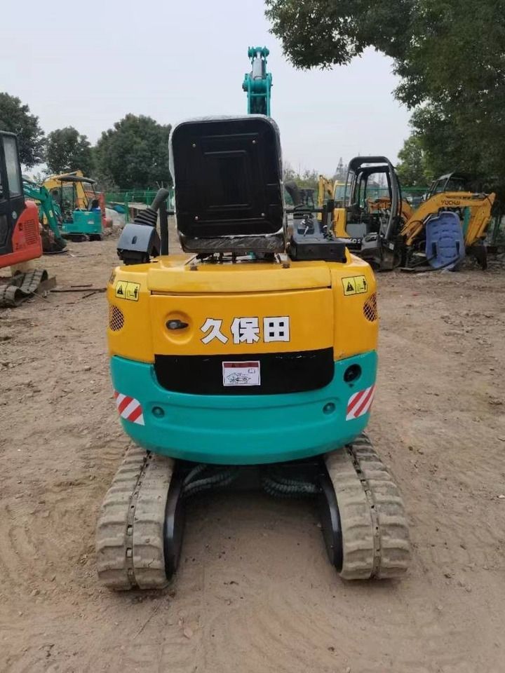 2020 Kubota U17 mini excavator rear view