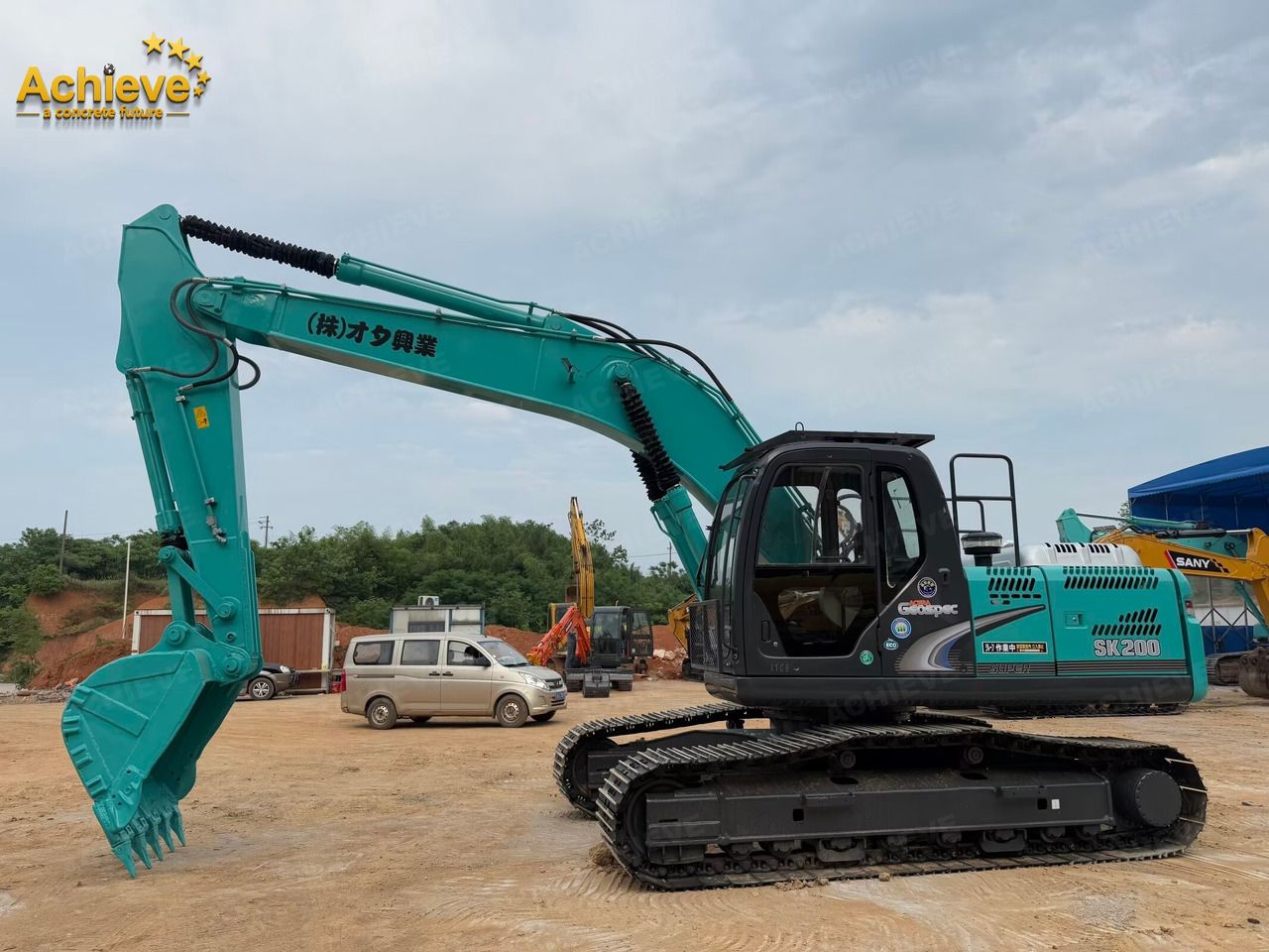 Kobelco SK200 crawler excavator, side profile view Kobelco SK200 crawler excavator, side profile view