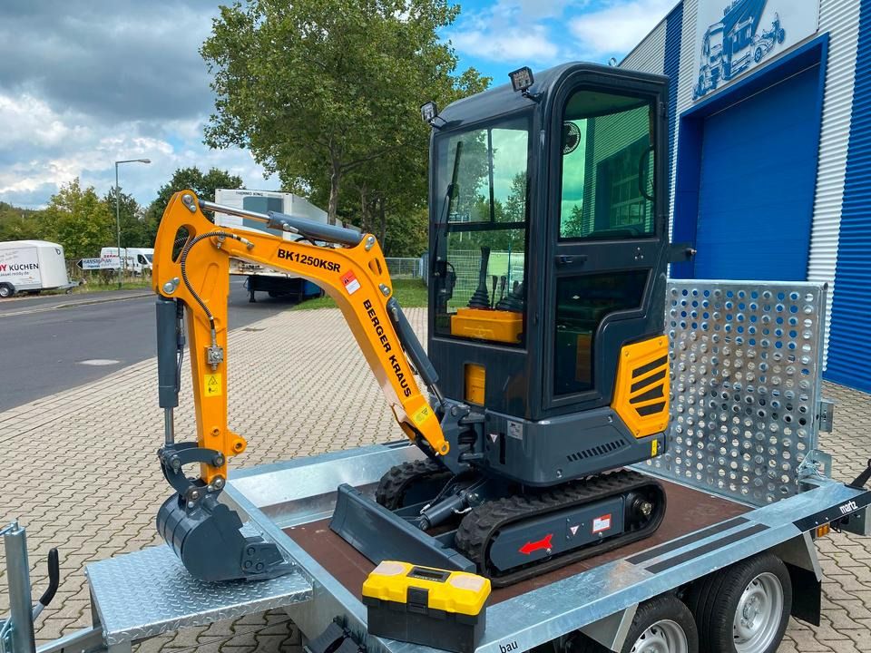 Berger Kraus BK1250KSR mini excavator on trailer Berger Kraus BK1250KSR mini excavator on trailer